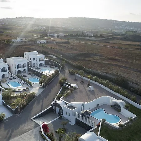 Hideaway Villa *